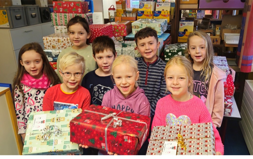 Kinder helfen Kinder